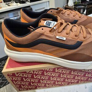 VANS MTE ULTRARANGE 2.0 RW SNEAKERS SHOES MENS SZ 13 BROWN / ORANGE VN000D60BRO